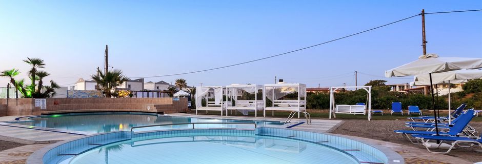 Poolområde på hotell Gouves Bay i Gouves, Kreta.