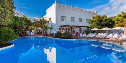 Poolområde på hotell Gran Castillo Tagoro Family & Fun, Lanzarote.