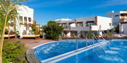 Poolområde på hotell Gran Castillo Tagoro Family & Fun på Lanzarote.
