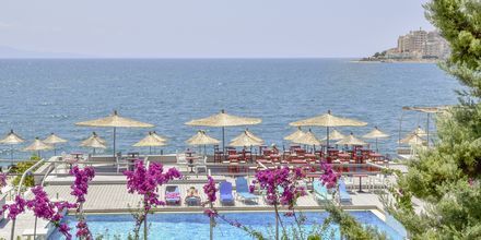 Pool på Grand Hotel i Saranda, Albanien.