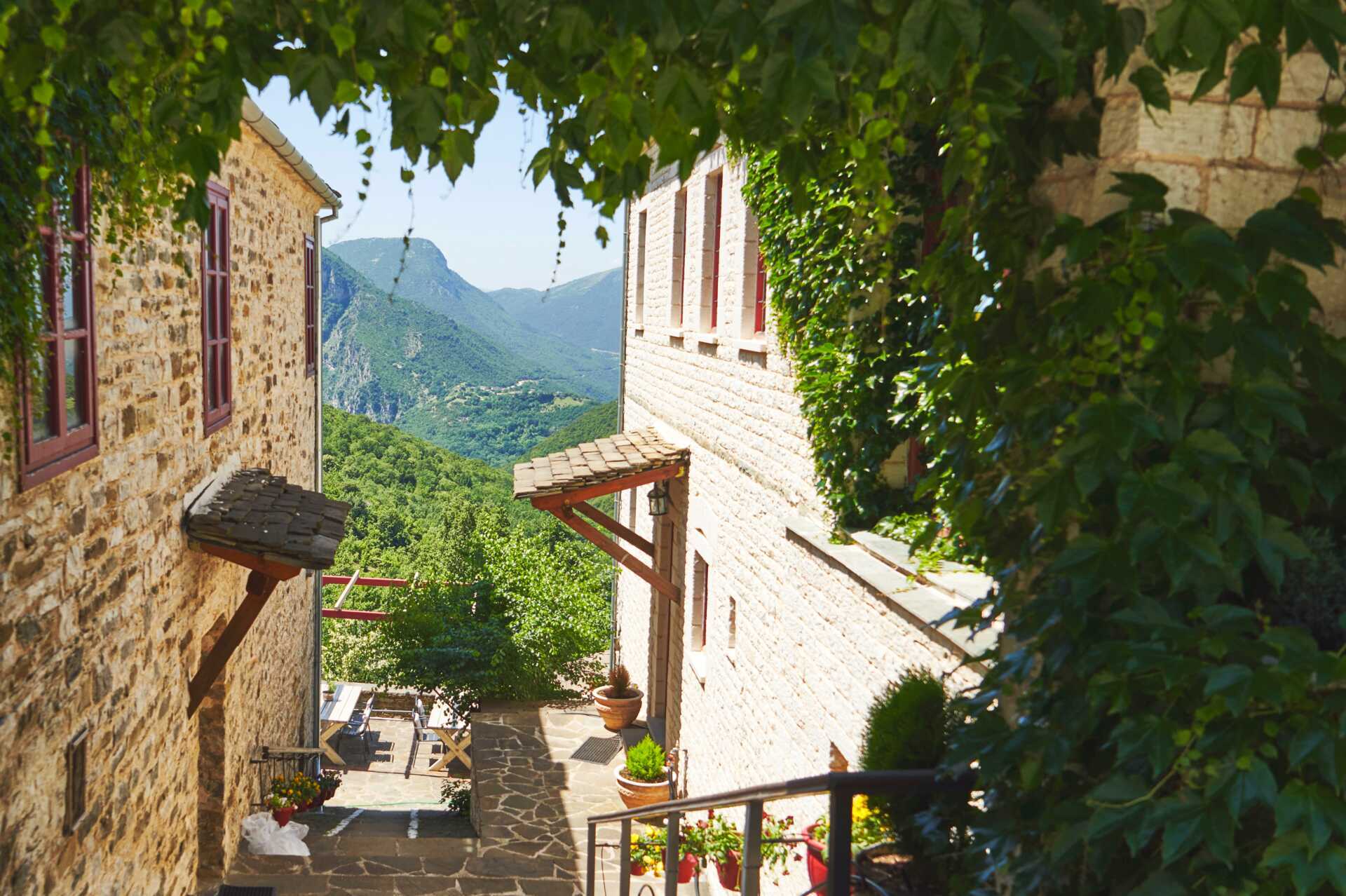 Bergsbyn Papigo i Zagoriaområdet, Grekland.