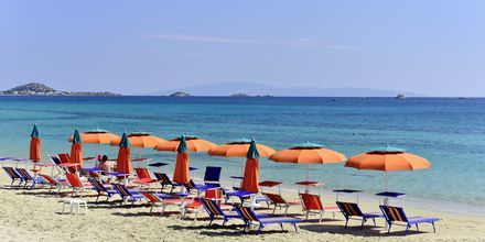 Närmaste strand, Plaka Beach på Naxos.