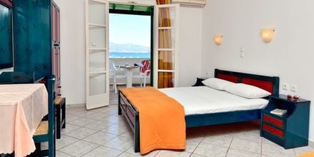 Enrumslägenhet på hotell Harmony på Naxos, Grekland.