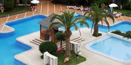 Poolområdet på hotell HG Tenerife Sur i Los Cristianos, Teneriffa.