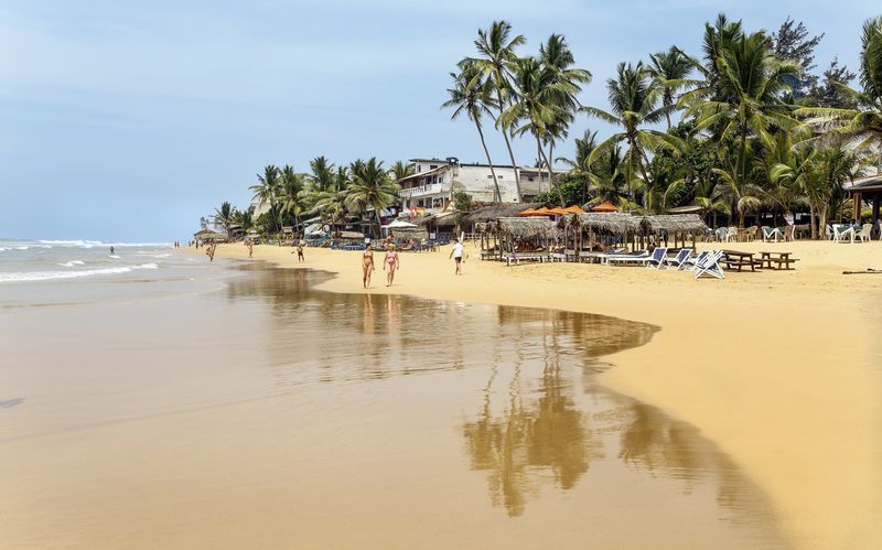 Hikkaduwa Beach i Sri Lanka.