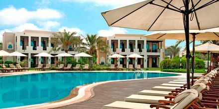 Pool på hotell Hilton Ras Al Khaimah Resort & Spa.