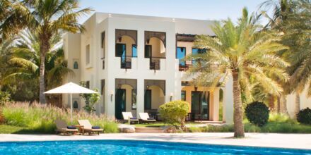 Deluxebungalow på hotell Hilton Ras Al Khaimah Resort & Spa.