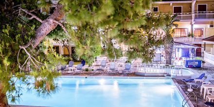 Poolen på hotell Iliessa Beach i Argassi på Zakynthos, Grekland.