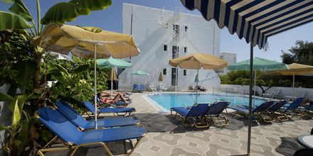 Pool på hotell International på Kos, Grekland.