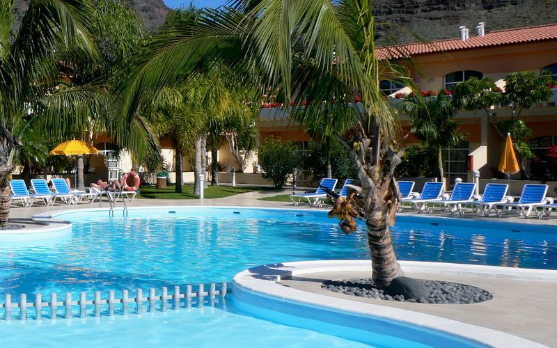 Poolen på hotell Jardin del Conde på La Gomera, Kanarieöarna.