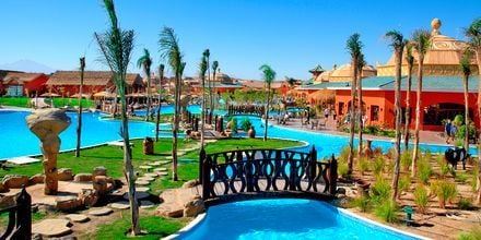 Poolen på hotell Jungle Aqua Park i Hurghada, Egypten.