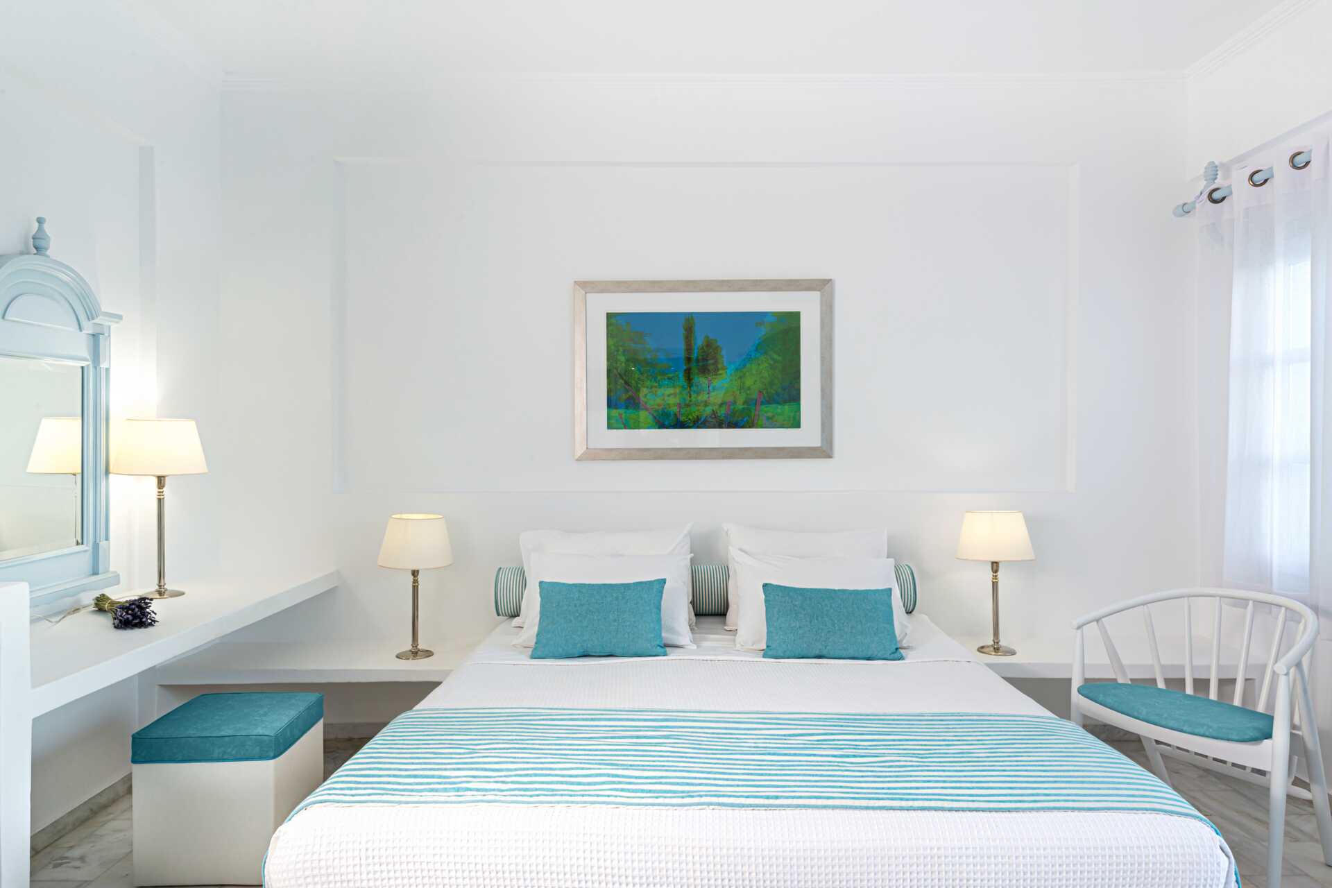 Junior svit på Santorini Kastelli Resort på Santorini, Grekland.