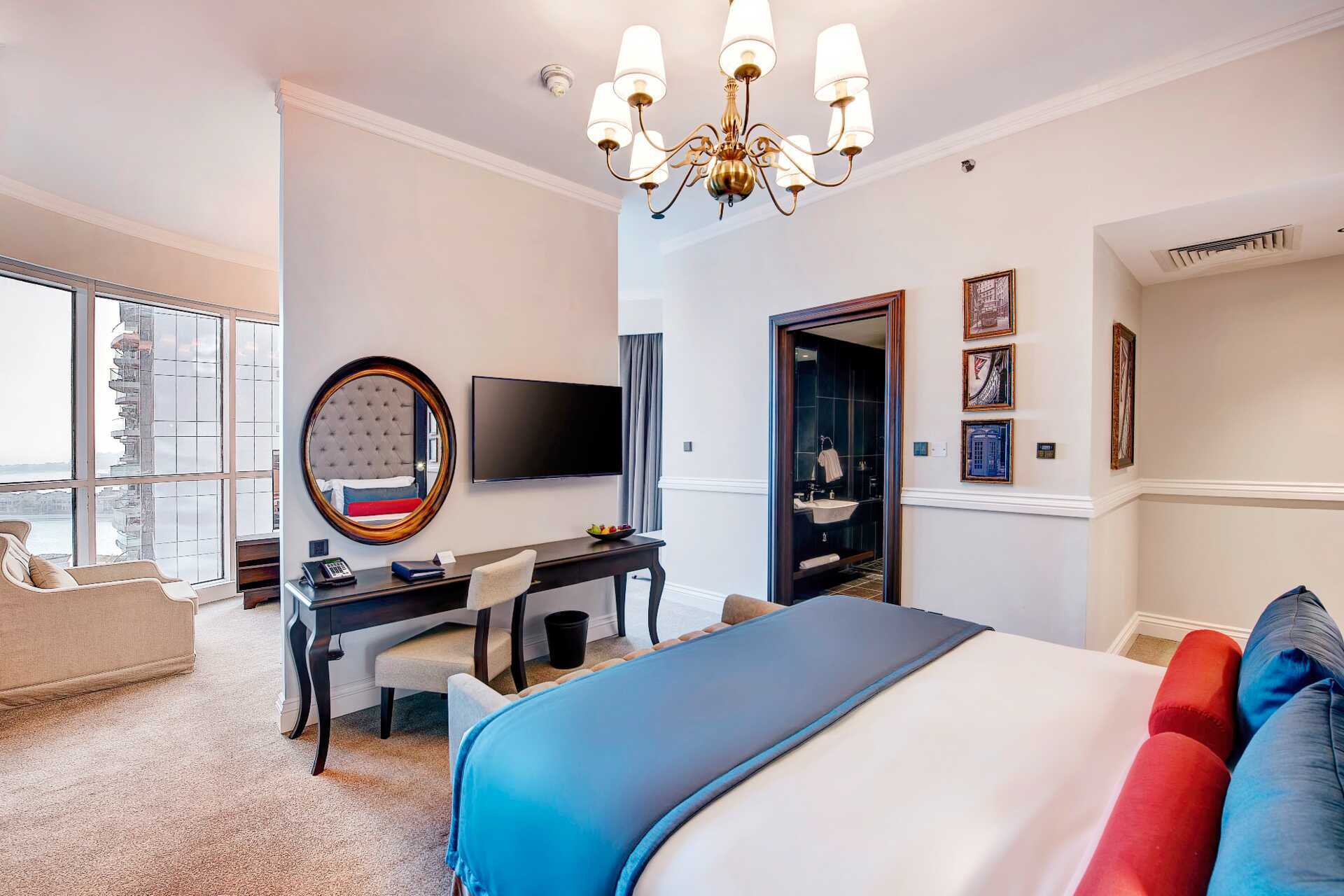 Juniorsvit på Dukes The Palm, a Royal Hideaway Hotel på Dubai Palm Jumeirah, Förenade Arabemiraten.
