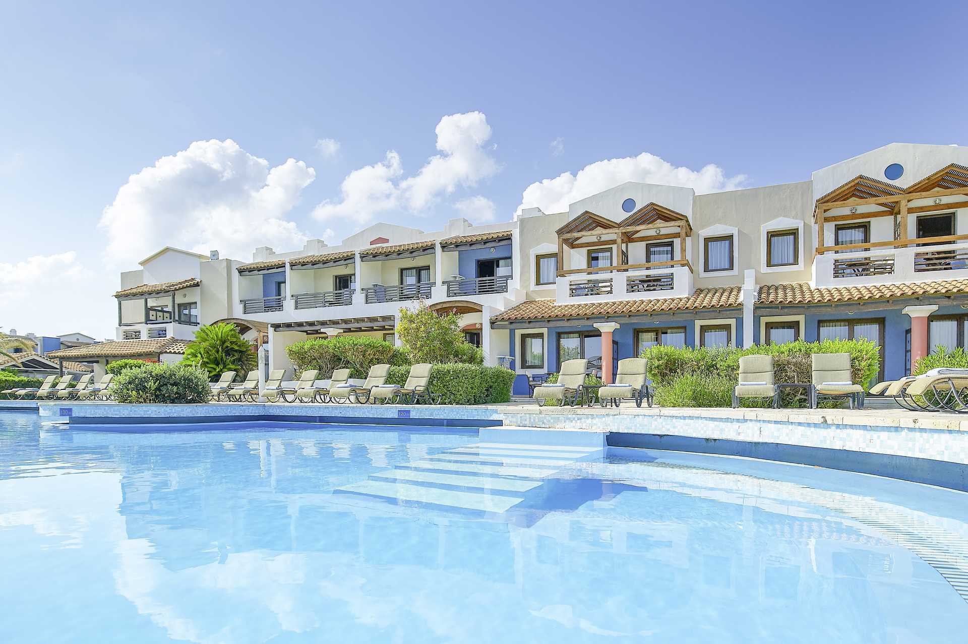 Poolområde på Aldemar Knossos Royal i Hersonissos, Kreta.