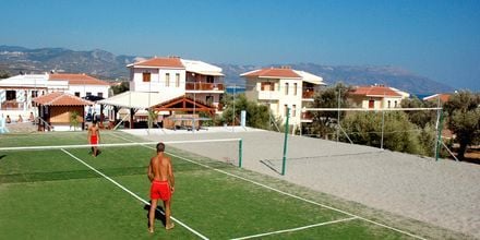 Tennis på hotell Kyma i Votsalakia på Samos, Grekland.
