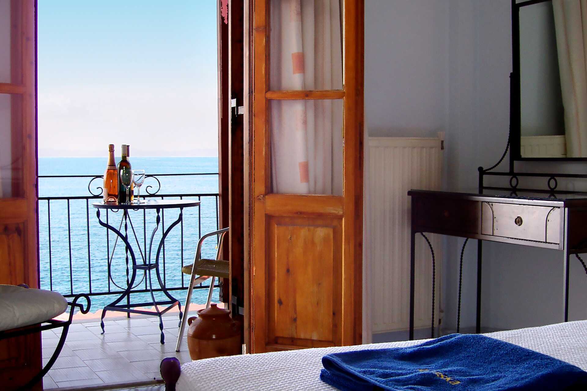 Lägenhet på hotell Anniska i Kardamili, Grekland.