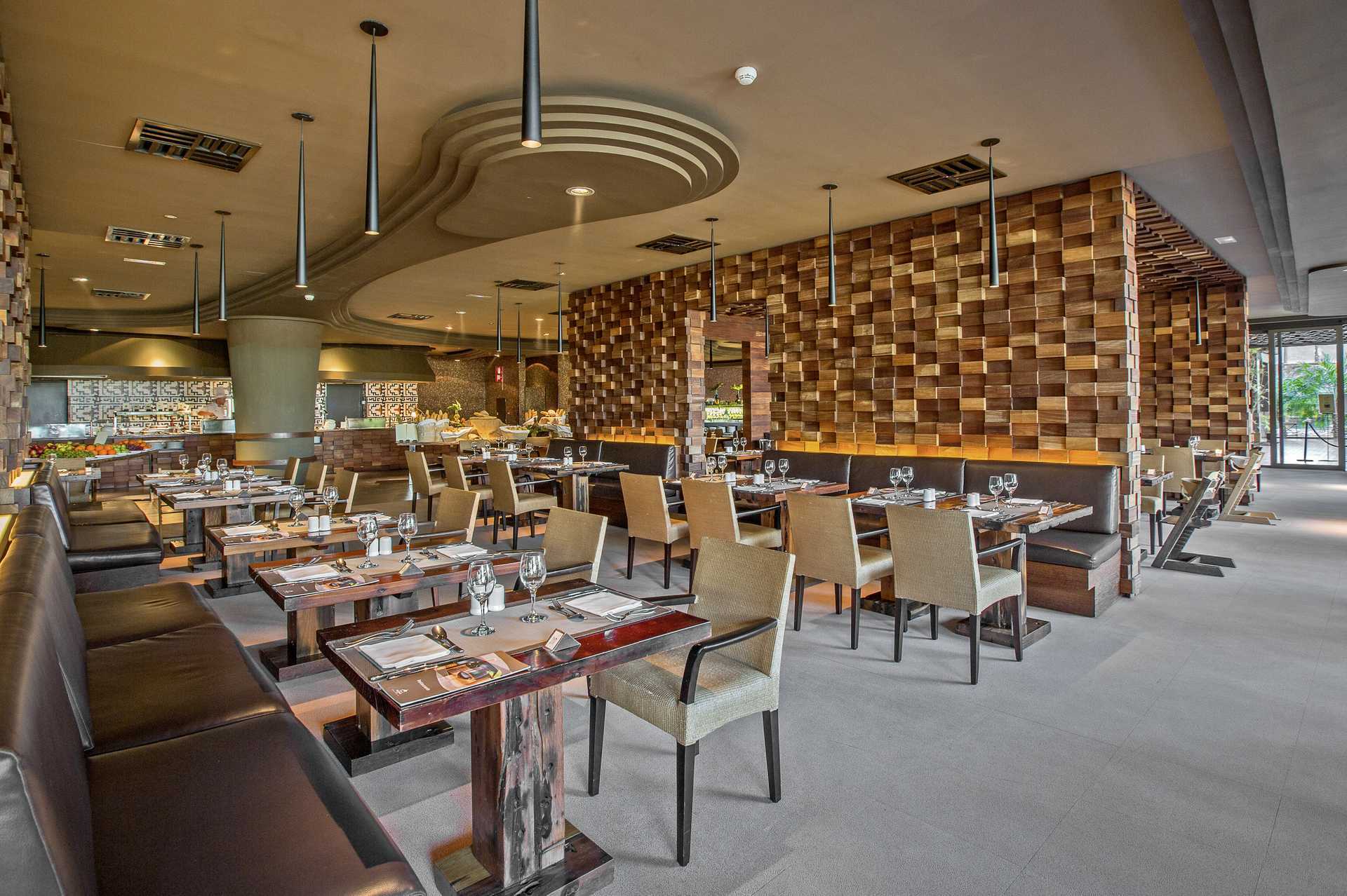 Bufférestaurangen Baobab på Lopesan Baobab Resort.