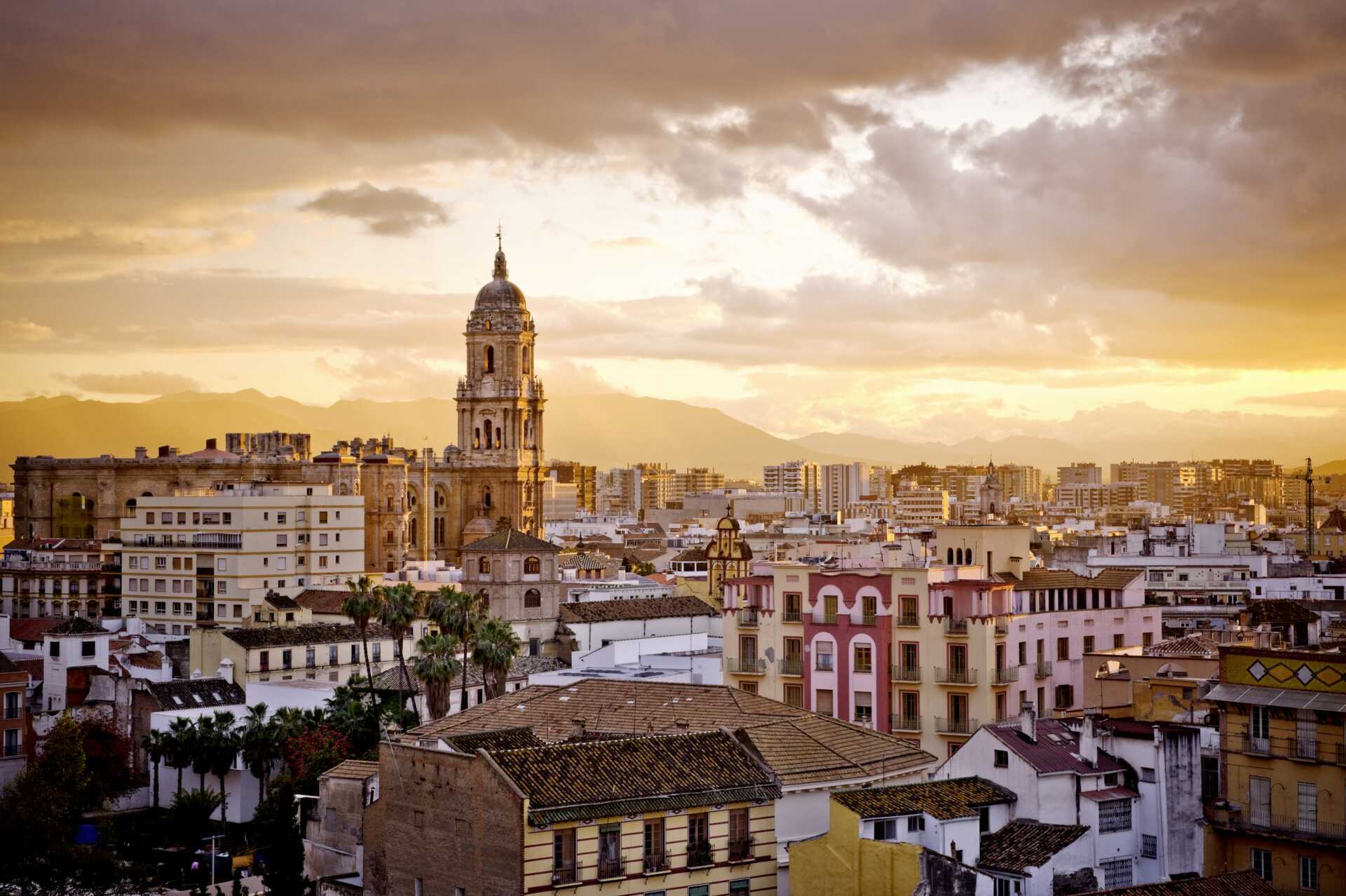 Kvällsvyer över Malaga.