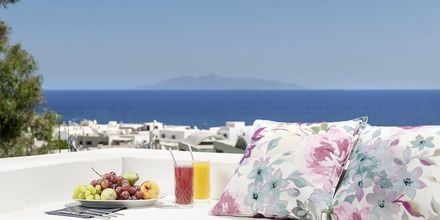 Utsikt från Mar & Mar Crown Hotel & Suites på Santorini, Grekland.