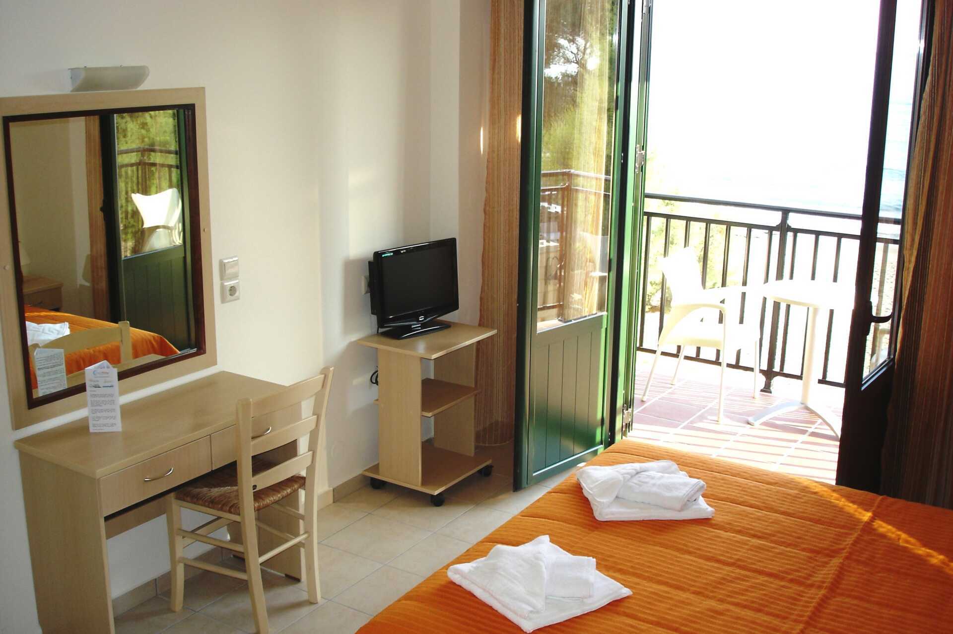 Tvårumslägenhet på Margarita Beach Resort GD's Hotels i Agia Marina.