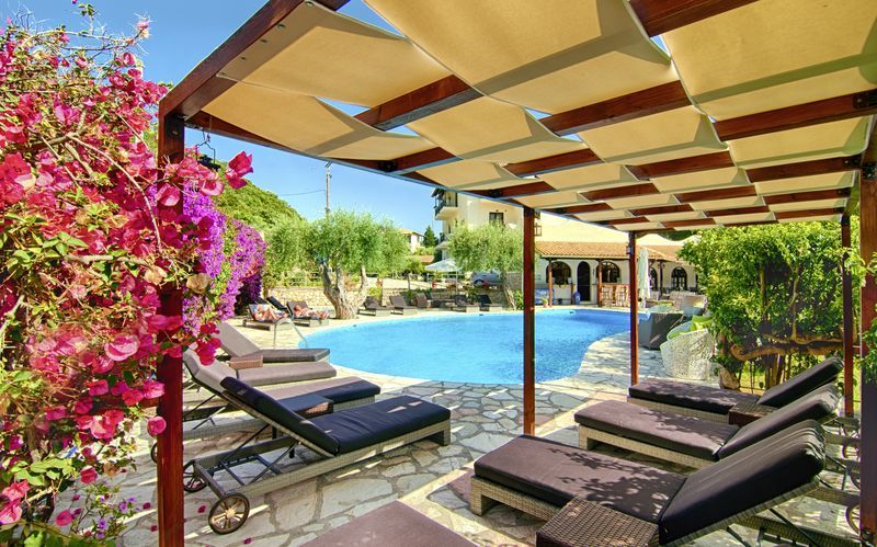 Pool på hotell Mega Ammos i Sivota, Grekland.