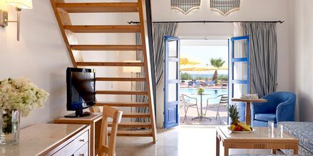 Familjerum i etage på hotell Mitsis Norida Beach Hotel på Kos, Grekland.