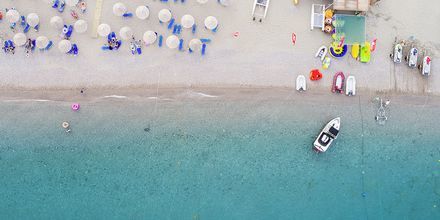 Stranden vid hotellet