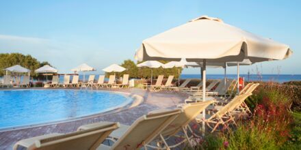 Relaxpoolen på hotell Mythos Beach Resort i Afandou, Rhodos.