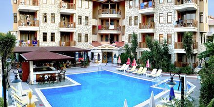 Poolområdet på hotell Nar Apart i Side, Turkiet.