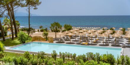 Ninos Grand Beach Hotel & Resort sommar -24