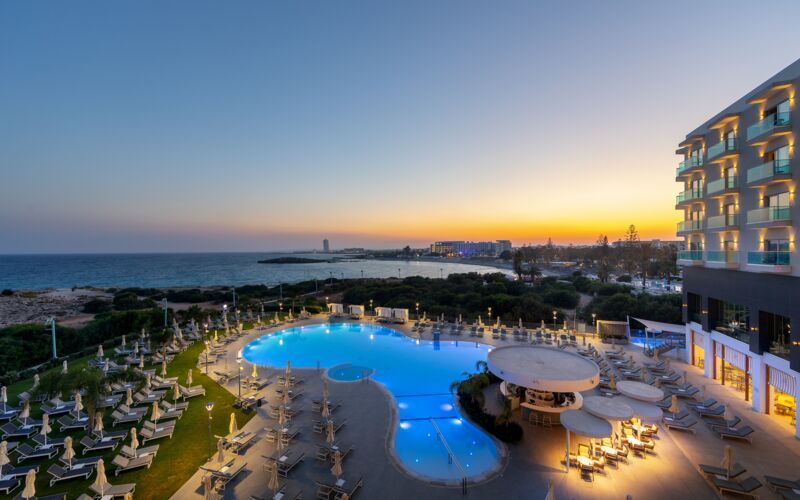 Bilder från hotellet NissiBlu Beach Resort - nummer 1 av 25