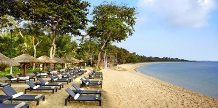 Stranden utanför Melia Bali Villas & Spa.