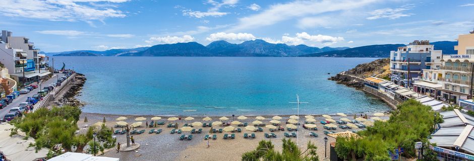 Utsikt från hotell Palazzo Arhontiko i Agios Nikolaos på Kreta, Grekland.