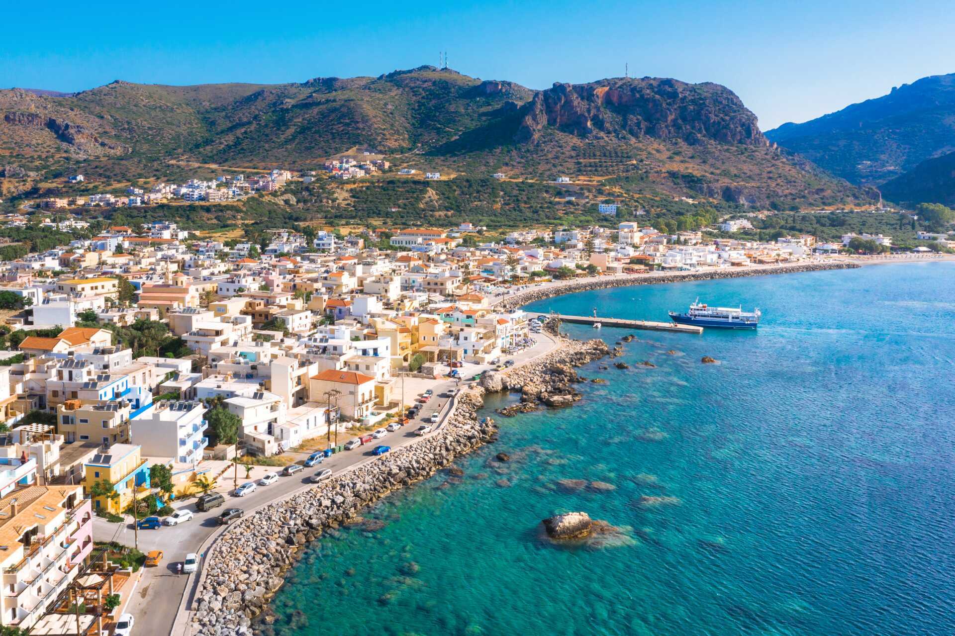 Utsikt över Paleochora på Kreta, Grekland.