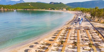 Stranden vid hotell Paradise Ammoudia i Grekland.