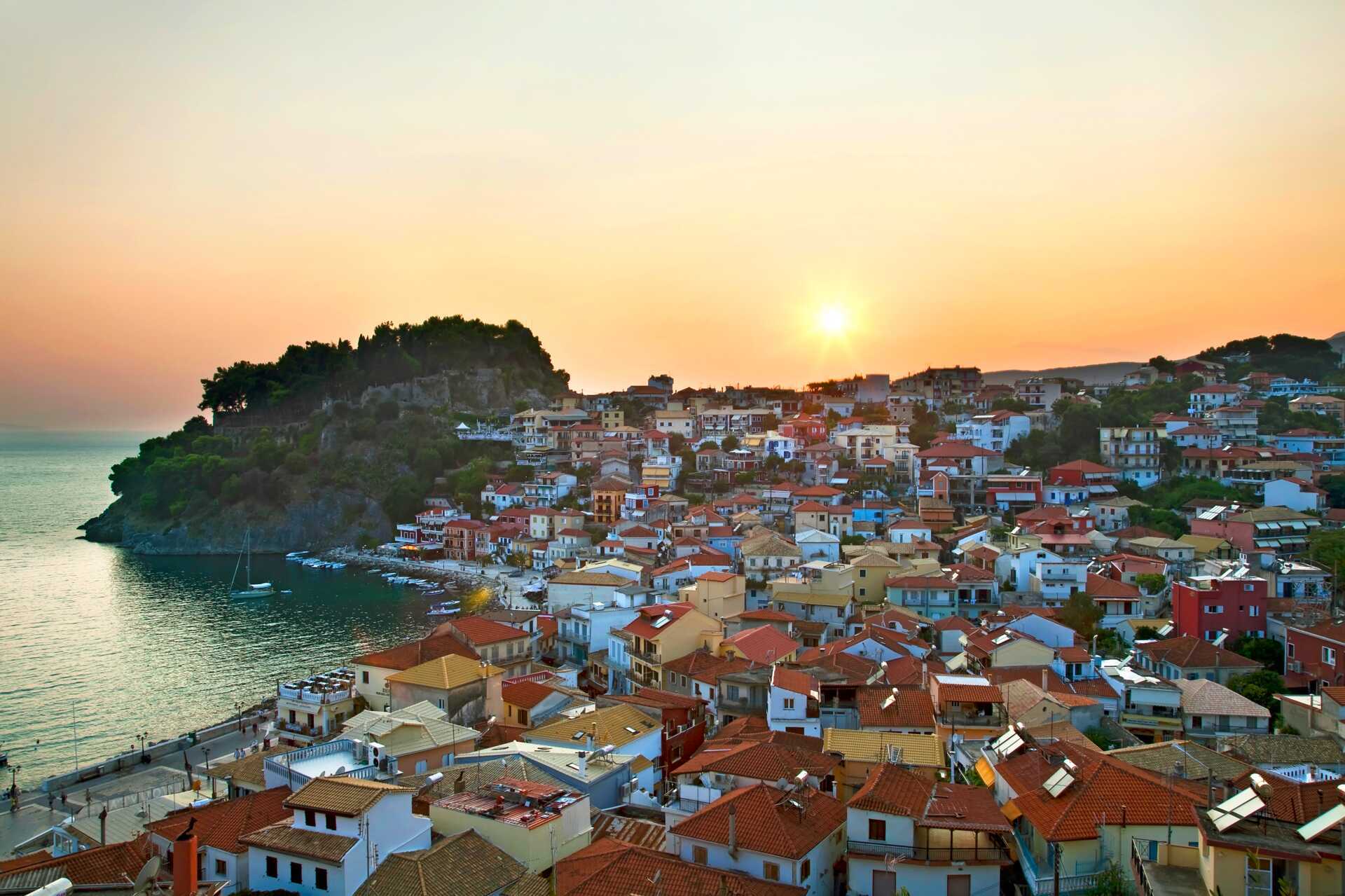 Parga by night - på egen hand
