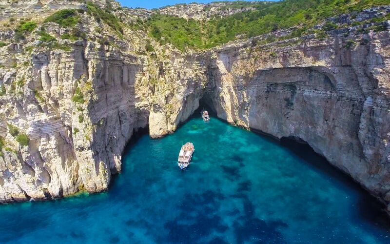 Paxos & Antipaxos