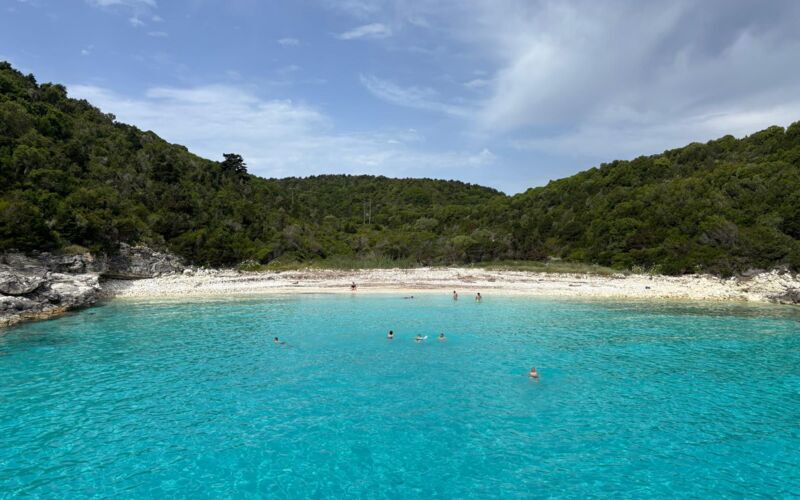Paxos & Antipaxos (nord)