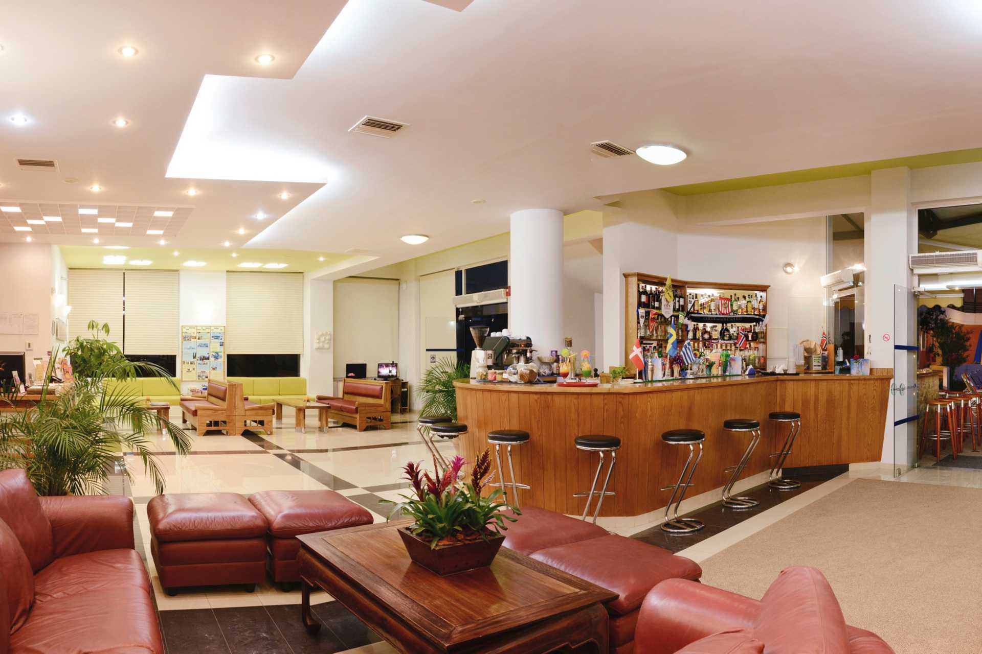 Receptionen på hotell Pegasus, Kato Stalos, Kreta.