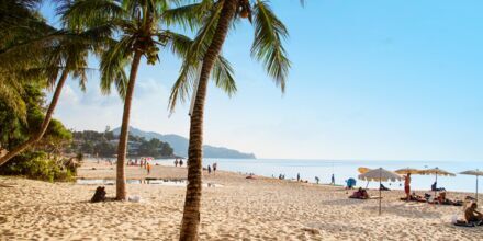 Surin Beach på Phuket i Thailand.