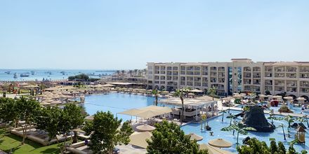 Poolområdet på Albatros White Beach Resort i Hurghada.