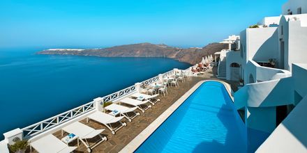 Pool på hotell Regina Mare på Santorini, Grekland.