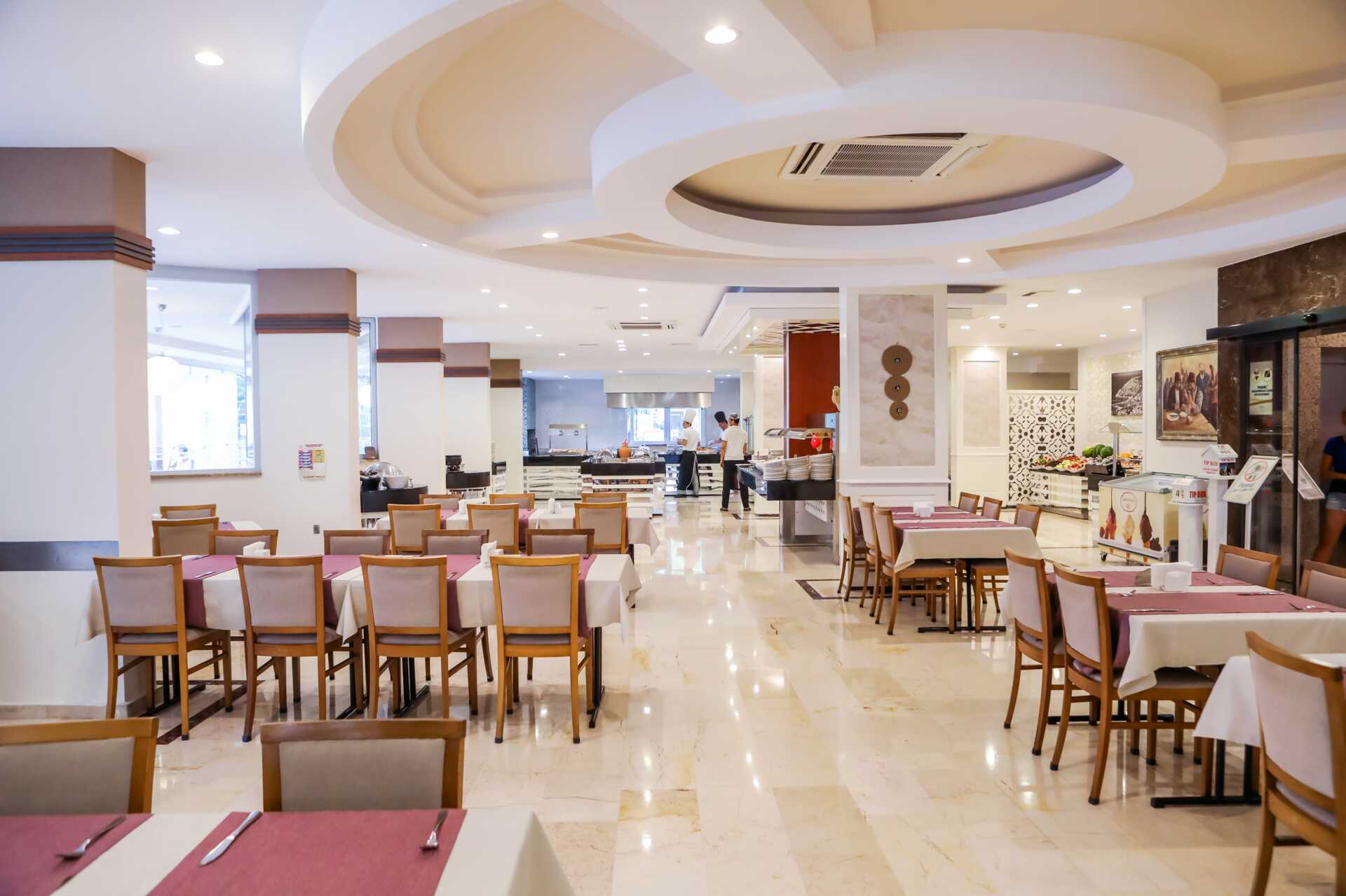 Restaurang på hotell Riviera i Alanya, Turkiet.
