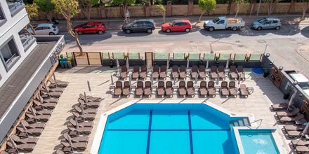 Poolområdet på hotell Riviera Zen i Alanya, Turkiet.