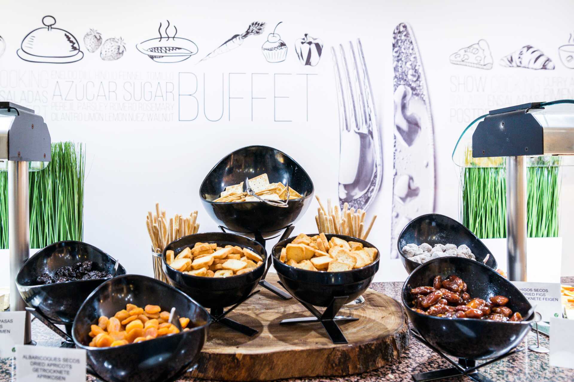 Bufférestaurangen på Sandos Papagayo Beach Resort i Playa Blanca, Lanzarote.