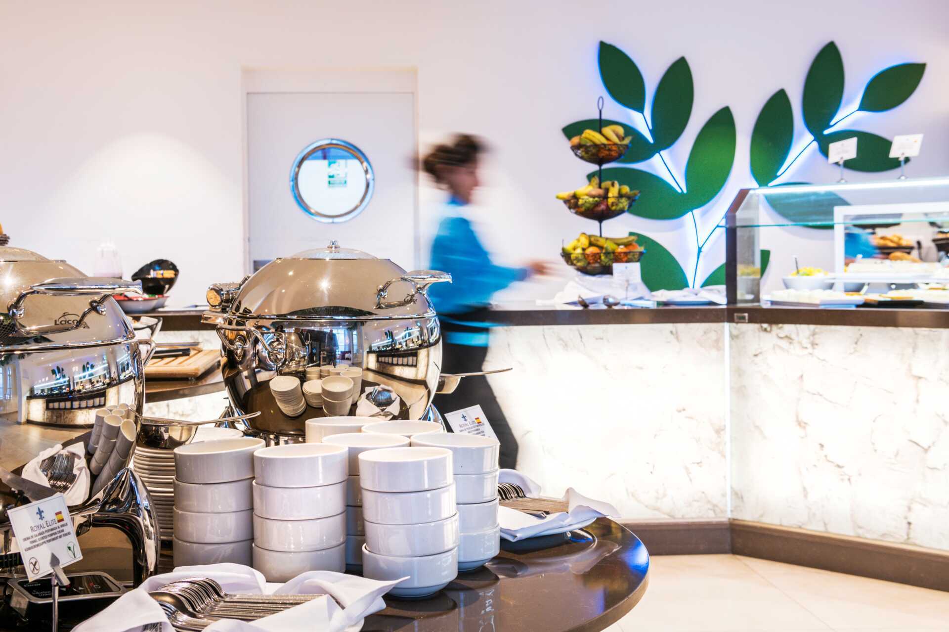 Bufférestaurangen på Sandos Papagayo Beach Resort i Playa Blanca, Lanzarote.