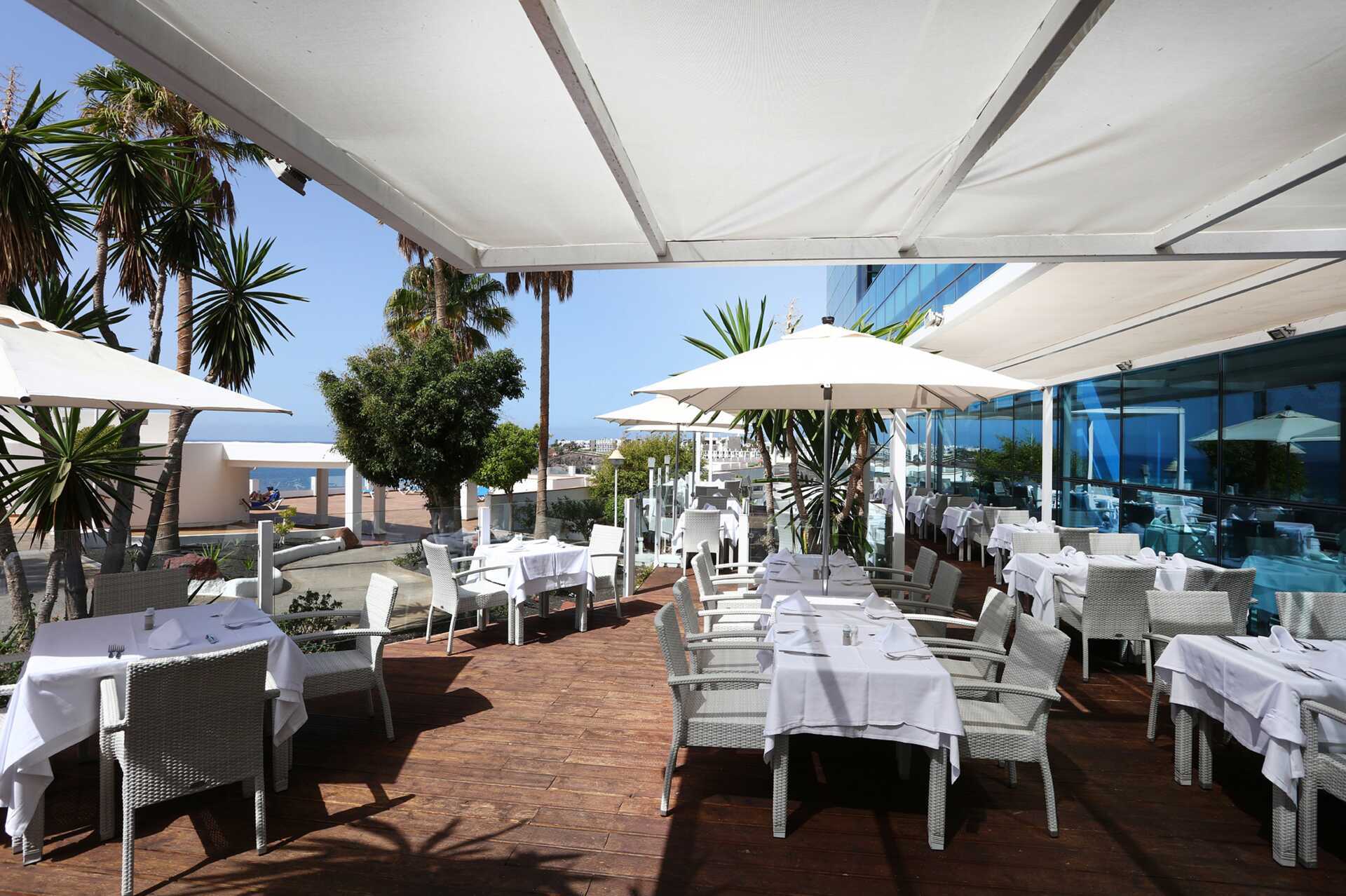 Bufférestaurangen på Sandos Papagayo Beach Resort i Playa Blanca, Lanzarote.