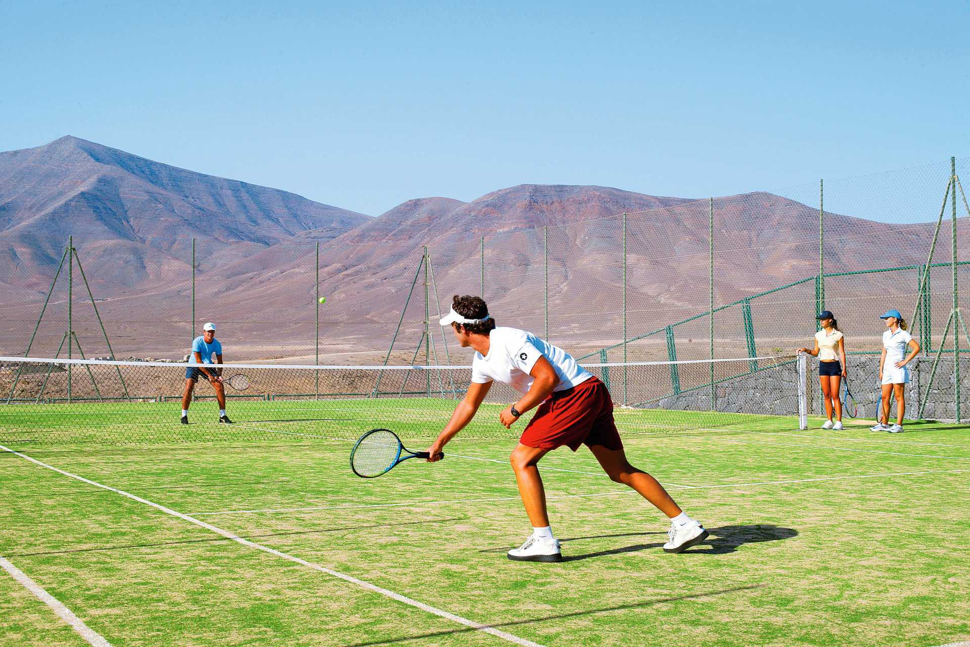 Tennis på Sandos Papagayo Beach Resort i Playa Blanca, Lanzarote.