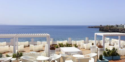 Chill out-loungen på Sandos Papagayo Beach Resort i Playa Blanca, Lanzarote.