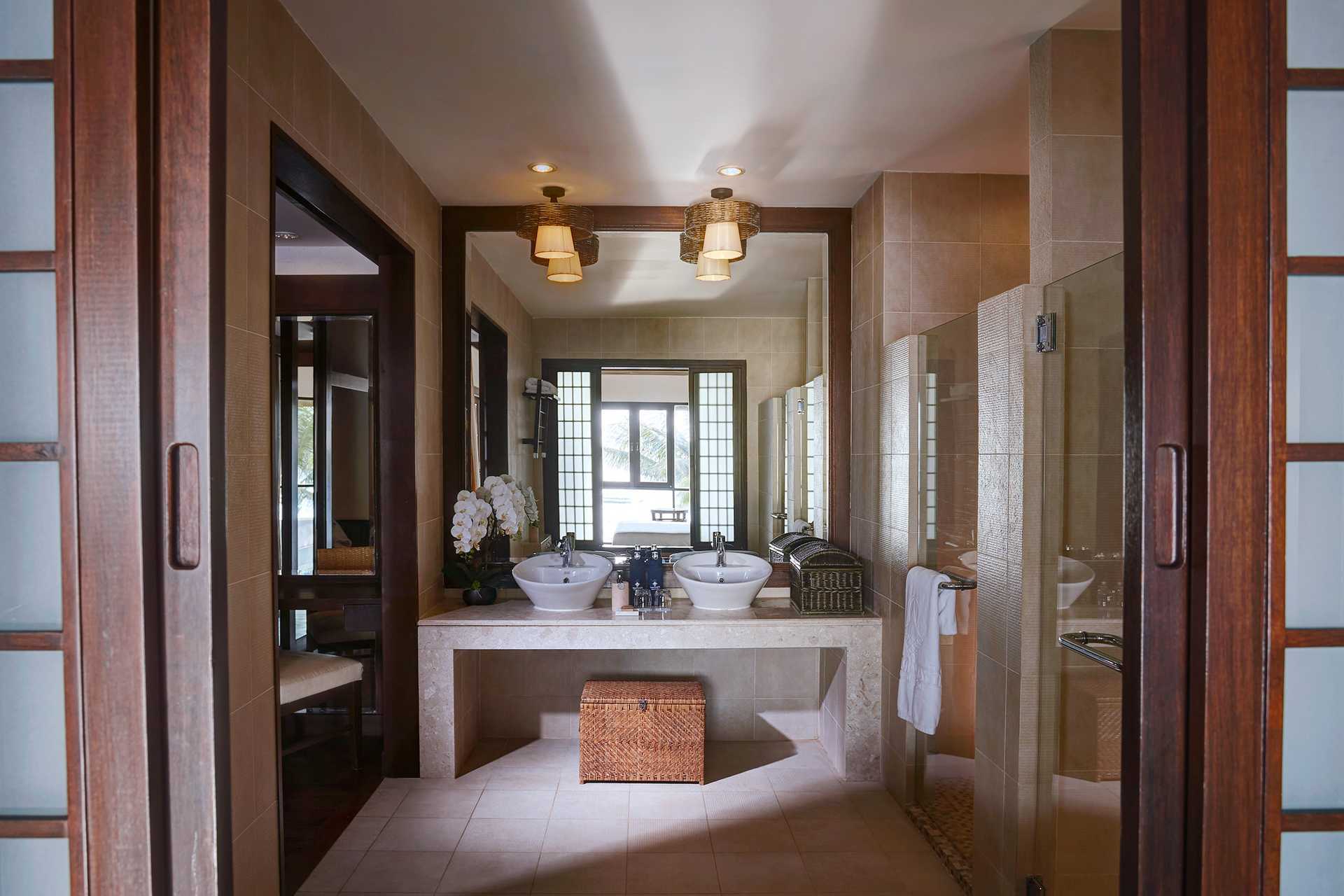 Seafront villa på hotell Rawi Warin i Koh Lanta, Thailand.